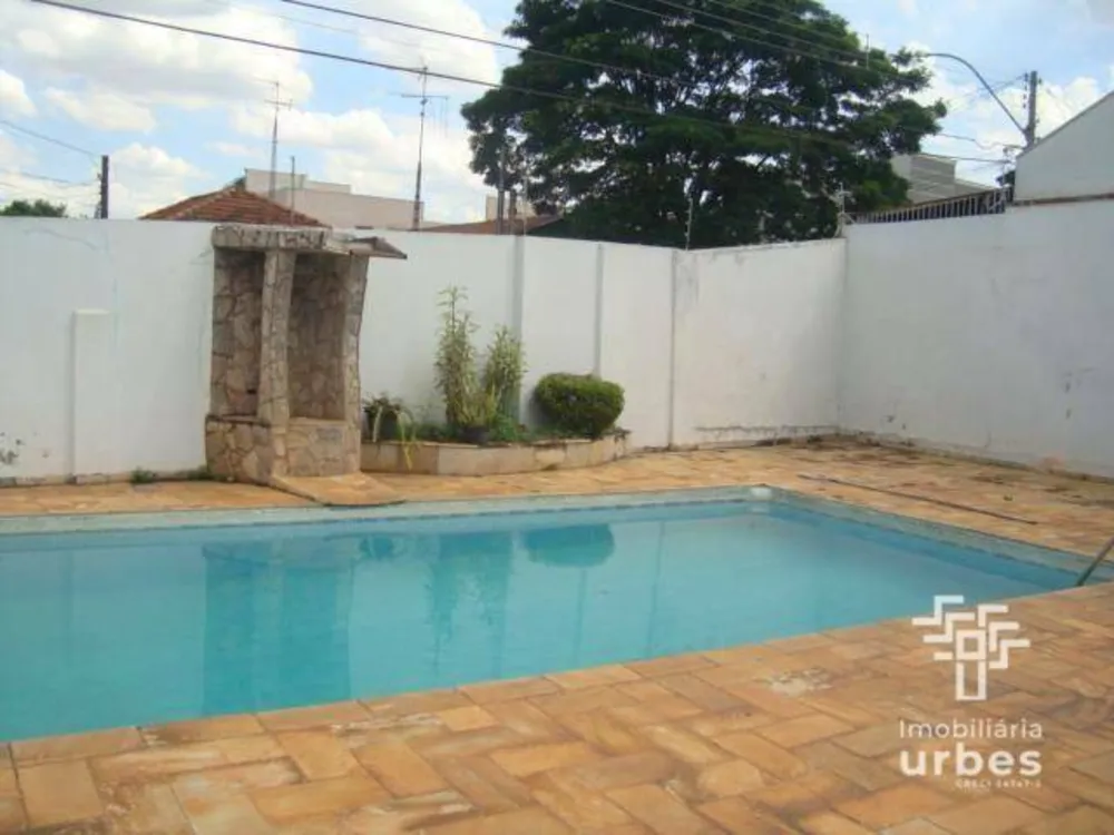 Casa, 3 quartos, 231 m² - Foto 3