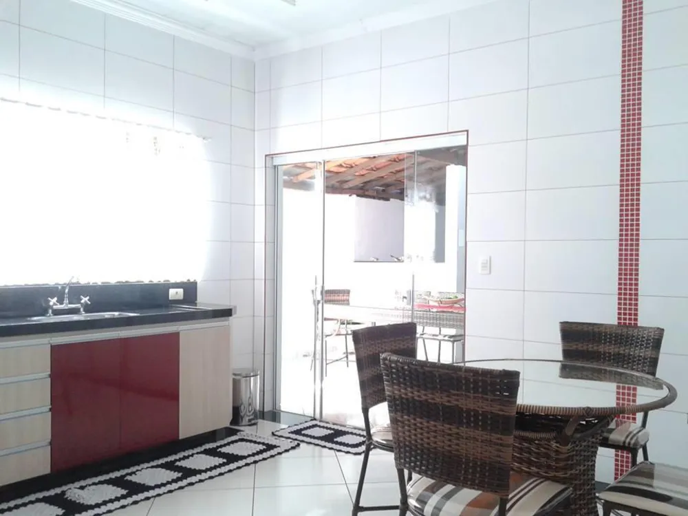 Casa, 3 quartos, 222 m² - Foto 4