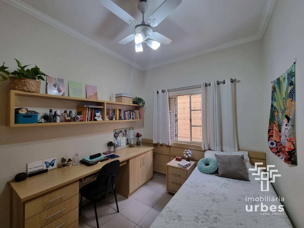 Casa, 4 quartos, 196 m² - Foto 5