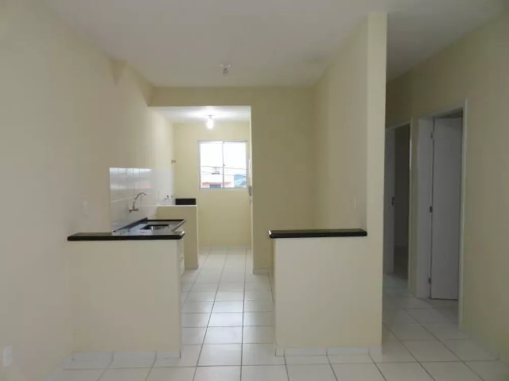 Apartamento à venda com 2 quartos, 55m² - Foto 2