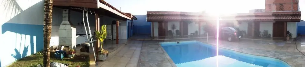 Casa, 4 quartos, 238 m² - Foto 1