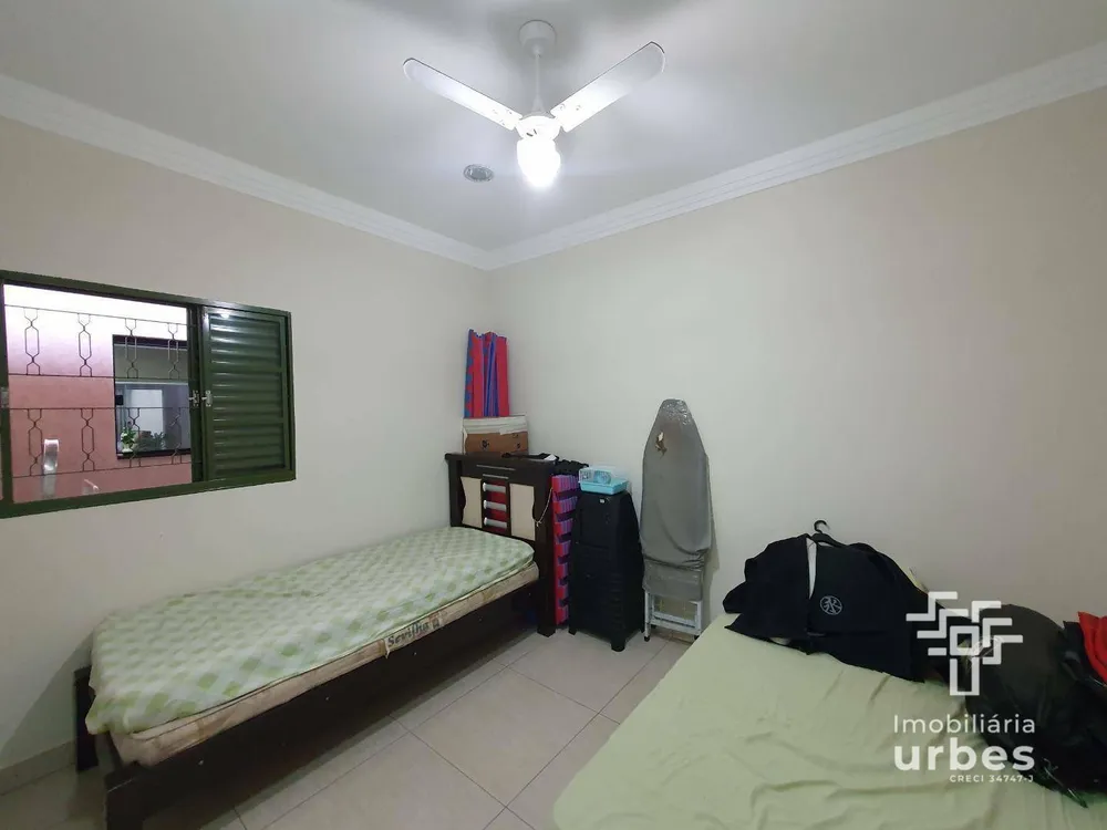 Casa, 3 quartos, 240 m² - Foto 16
