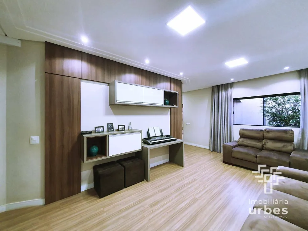Casa, 3 quartos, 240 m² - Foto 3