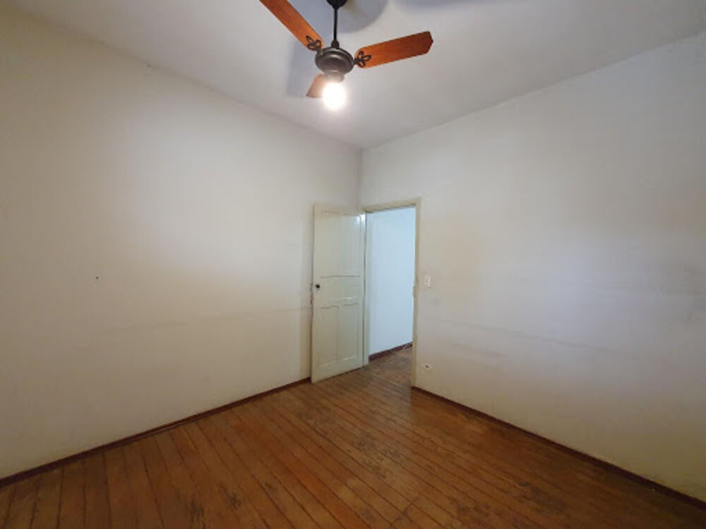 Casa à venda com 3 quartos, 99m² - Foto 13