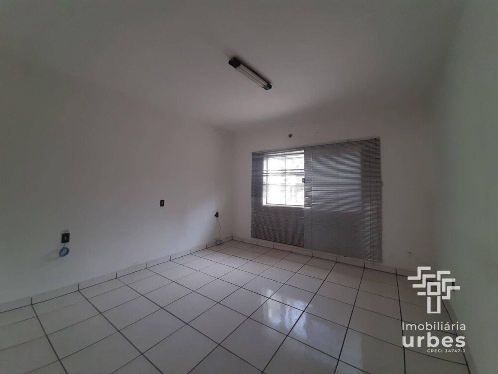 Casa para alugar com 3 quartos, 100m² - Foto 2
