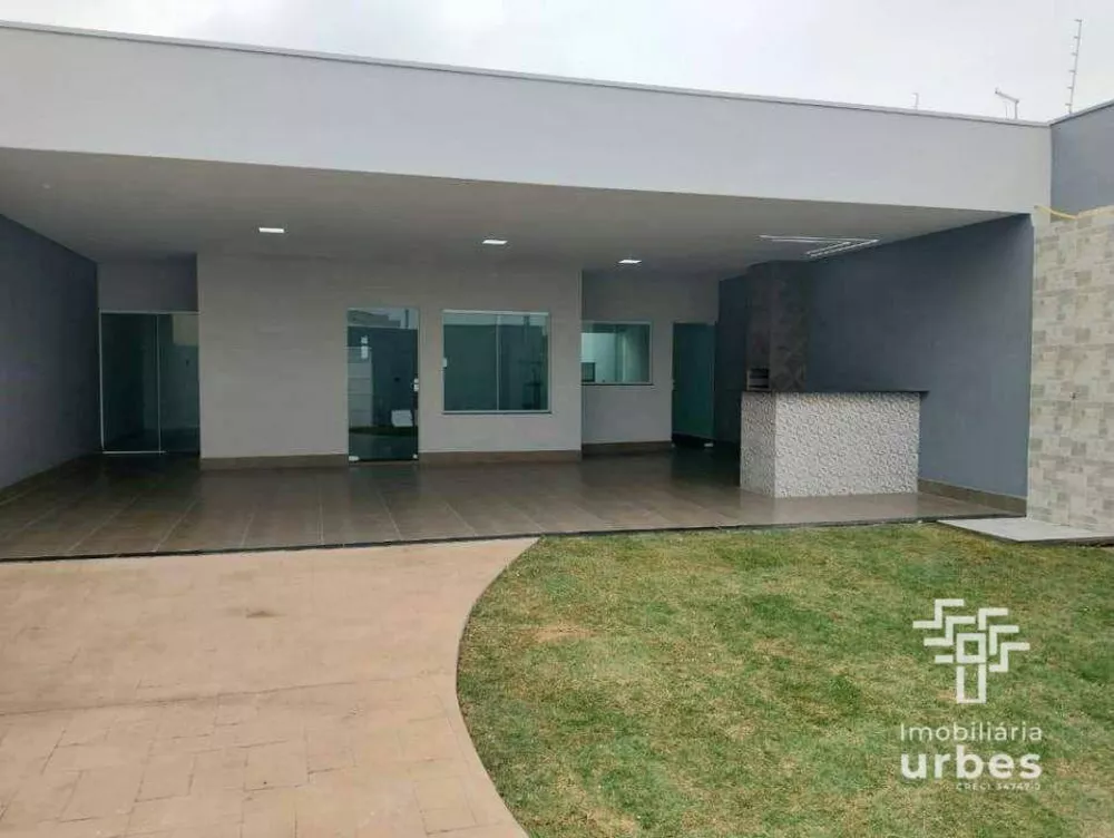 Casa à venda com 3 quartos, 150m² - Foto 1