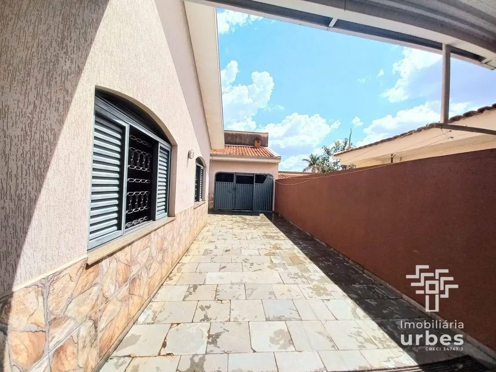 Casa, 3 quartos, 221 m² - Foto 13