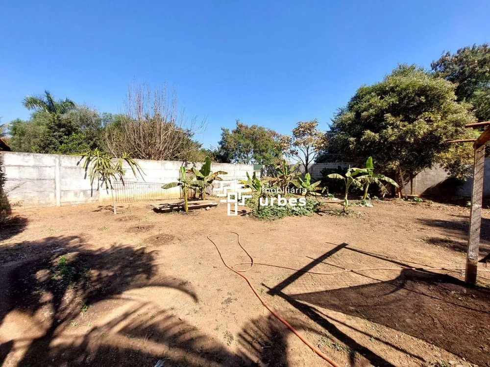 Chácara, 2 quartos, 250 m² - Foto 2