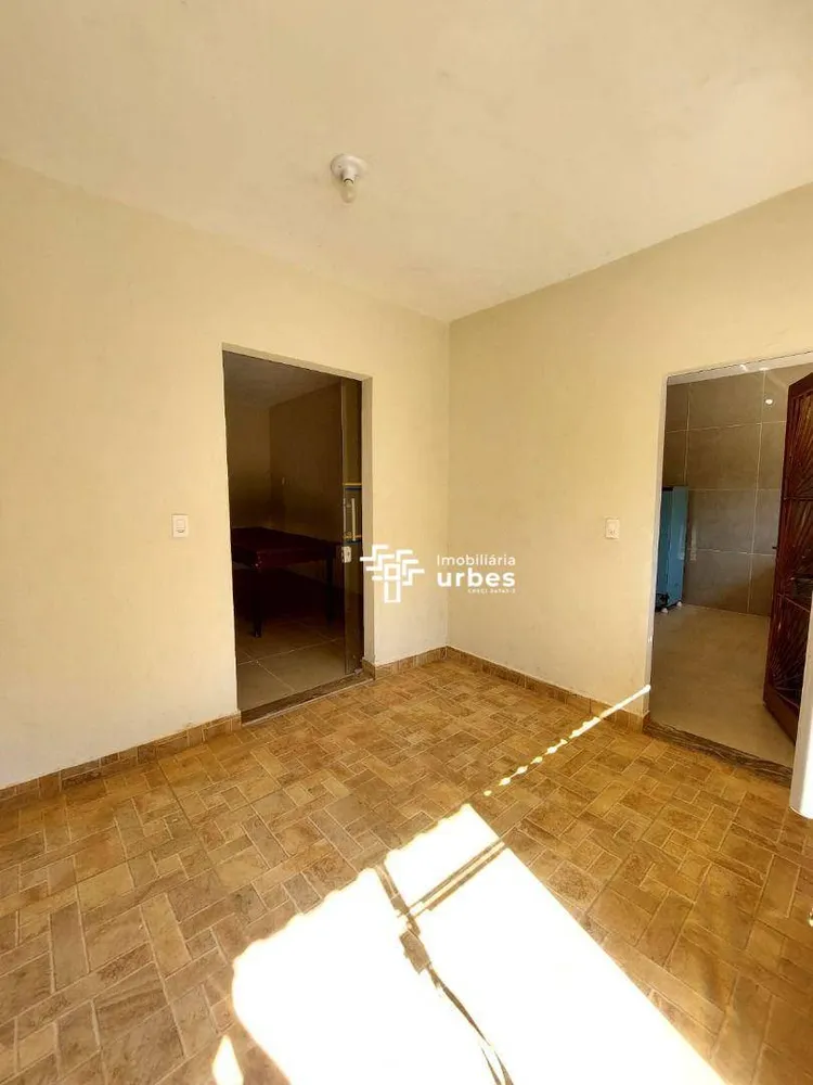 Chácara, 2 quartos, 250 m² - Foto 4