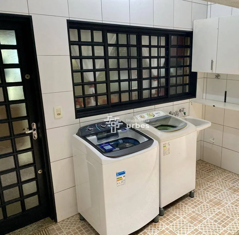 Casa, 3 quartos, 200 m² - Foto 9