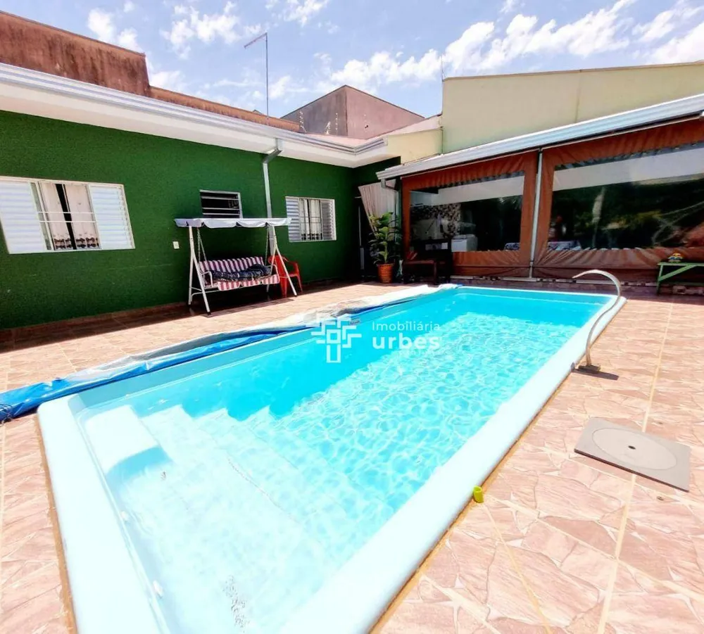Casa, 2 quartos, 154 m² - Foto 1
