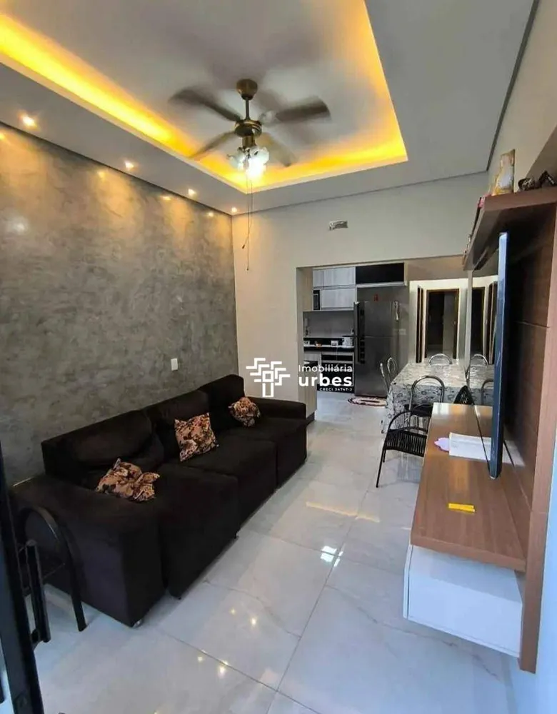 Casa, 3 quartos, 100 m² - Foto 2