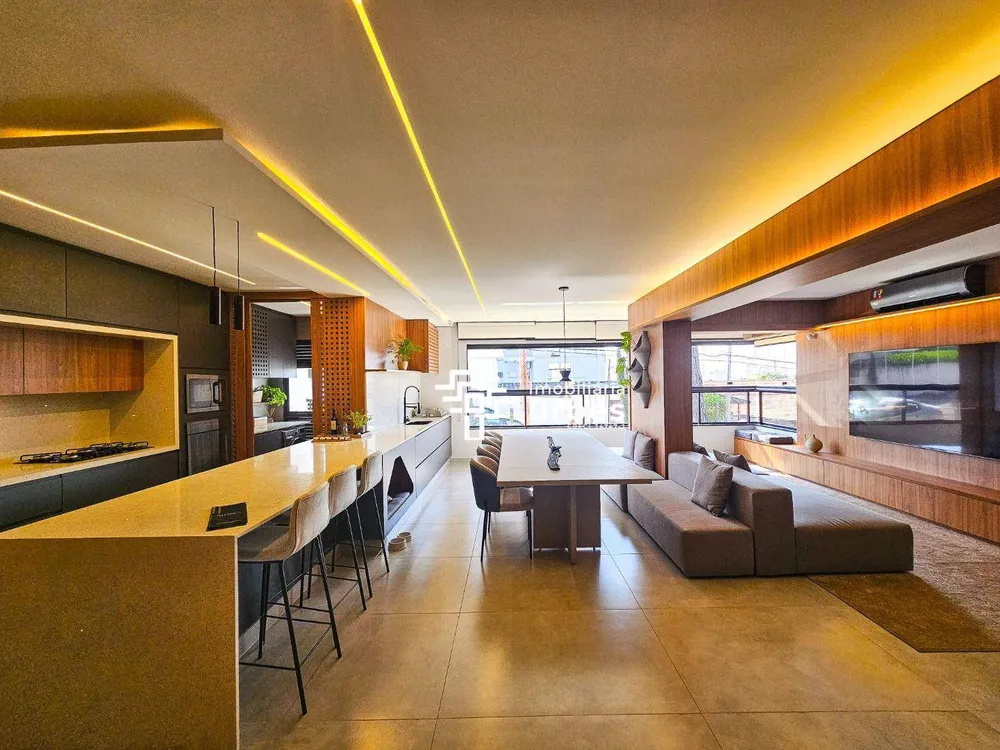 Apartamento, 3 quartos, 123 m² - Foto 1