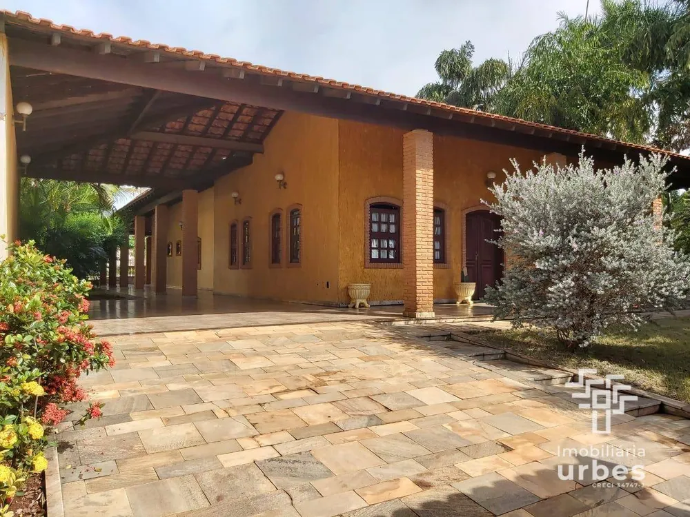 Casa, 4 quartos, 422 m² - Foto 1
