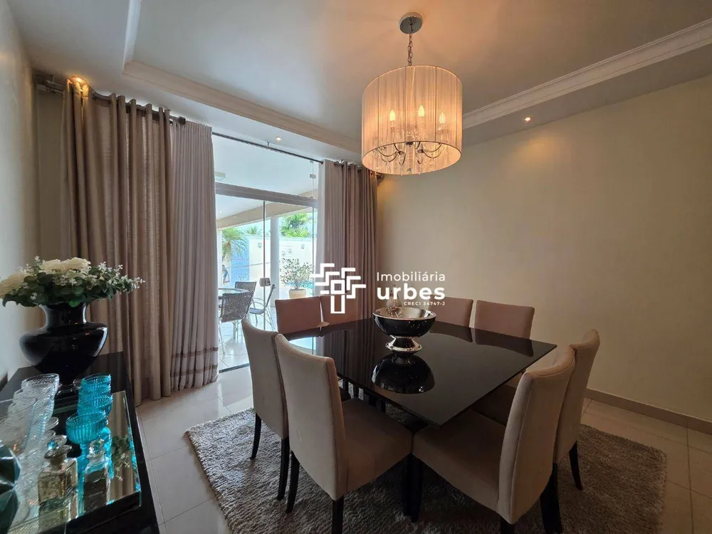Casa, 3 quartos, 389 m² - Foto 2