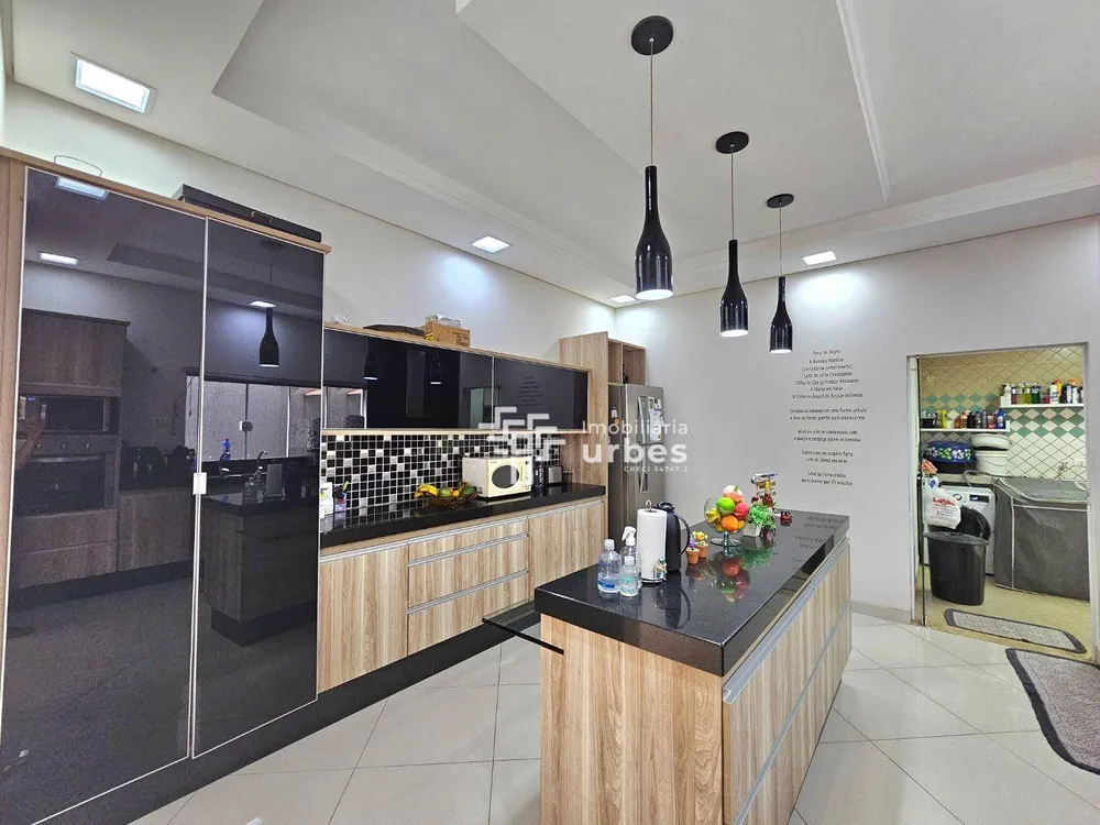 Casa, 4 quartos, 360 m² - Foto 6