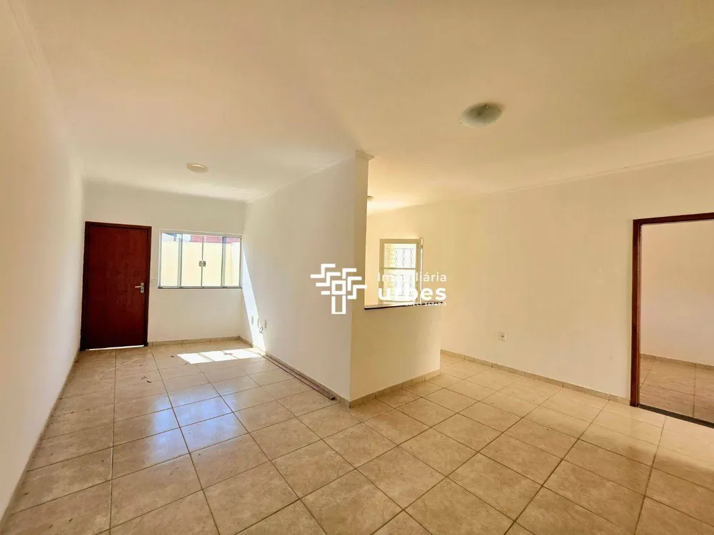 Casa, 3 quartos, 80 m² - Foto 2