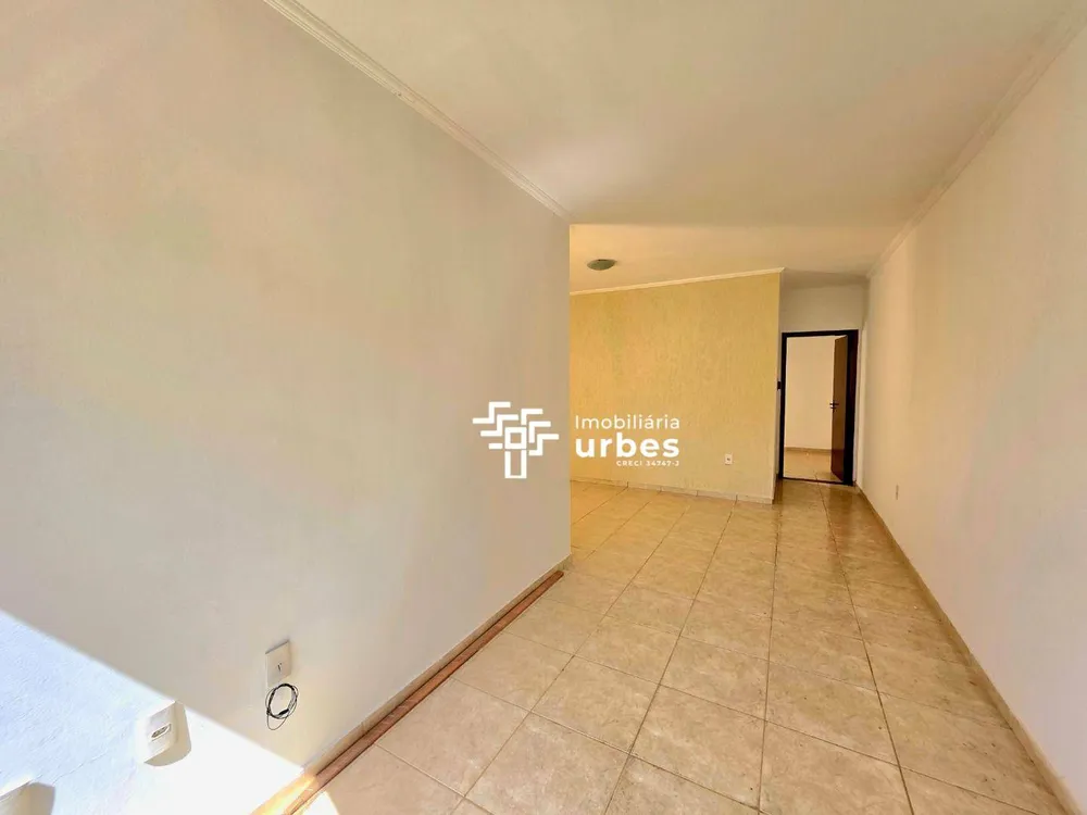 Casa, 3 quartos, 80 m² - Foto 1