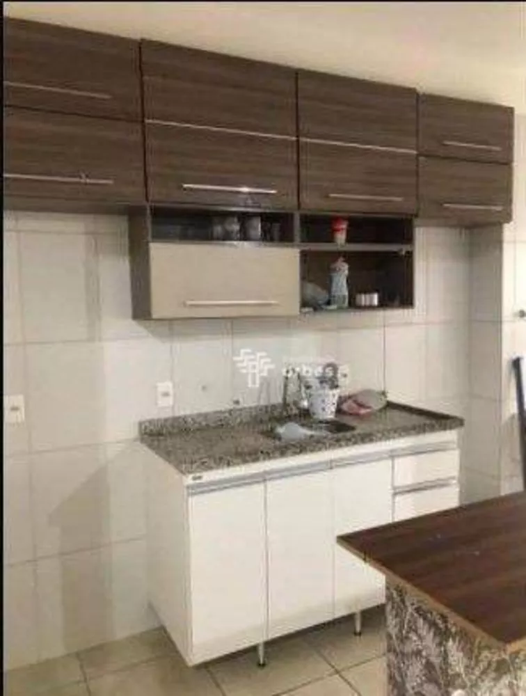 Apartamento à venda com 2 quartos, 56m² - Foto 1