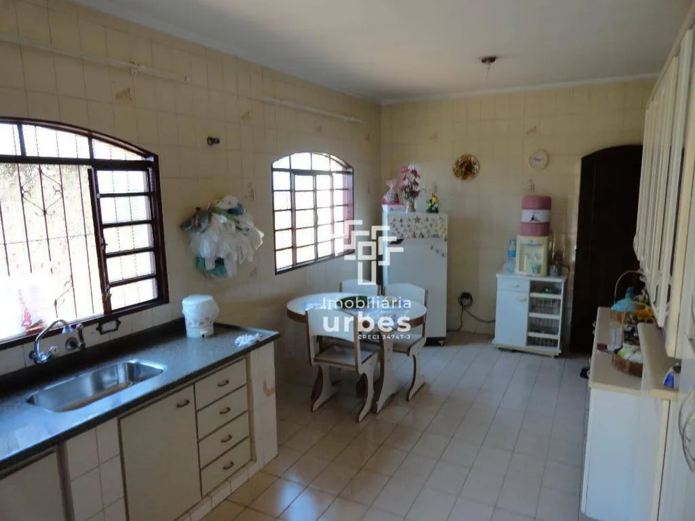 Casa, 2 quartos, 202 m² - Foto 4