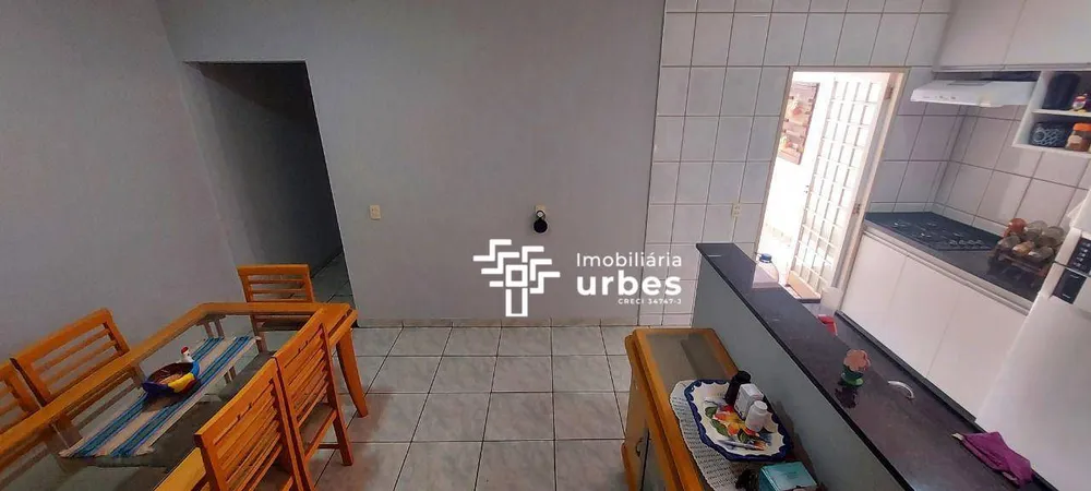 Casa, 3 quartos, 130 m² - Foto 1