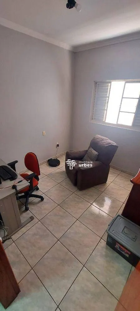 Casa, 3 quartos, 130 m² - Foto 4