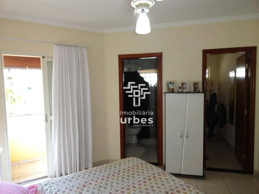 Casa, 3 quartos, 228 m² - Foto 6
