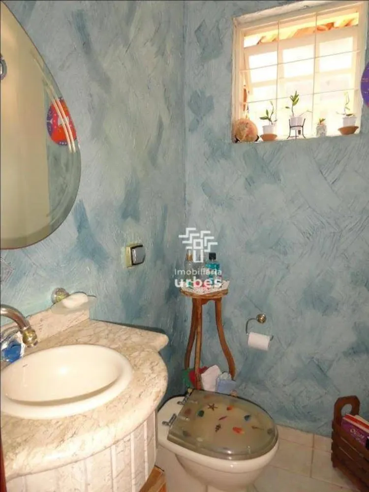 Casa, 3 quartos, 228 m² - Foto 1