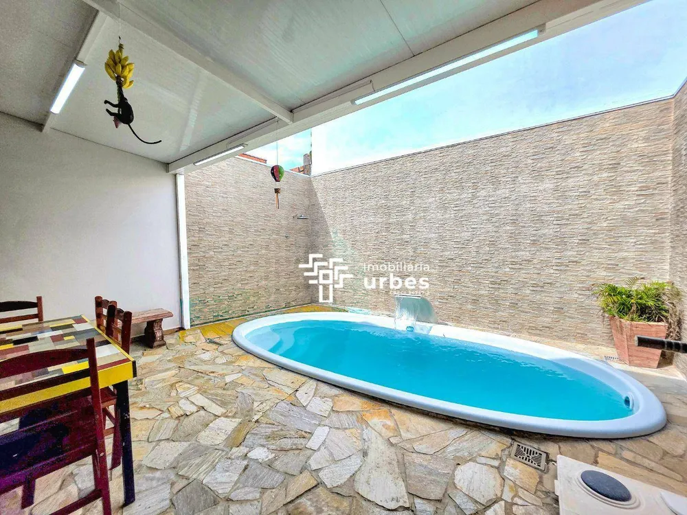 Casa, 4 quartos, 215 m² - Foto 12