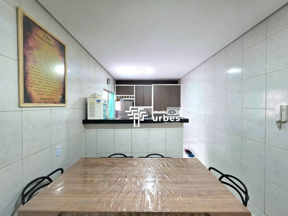 Casa, 4 quartos, 215 m² - Foto 3