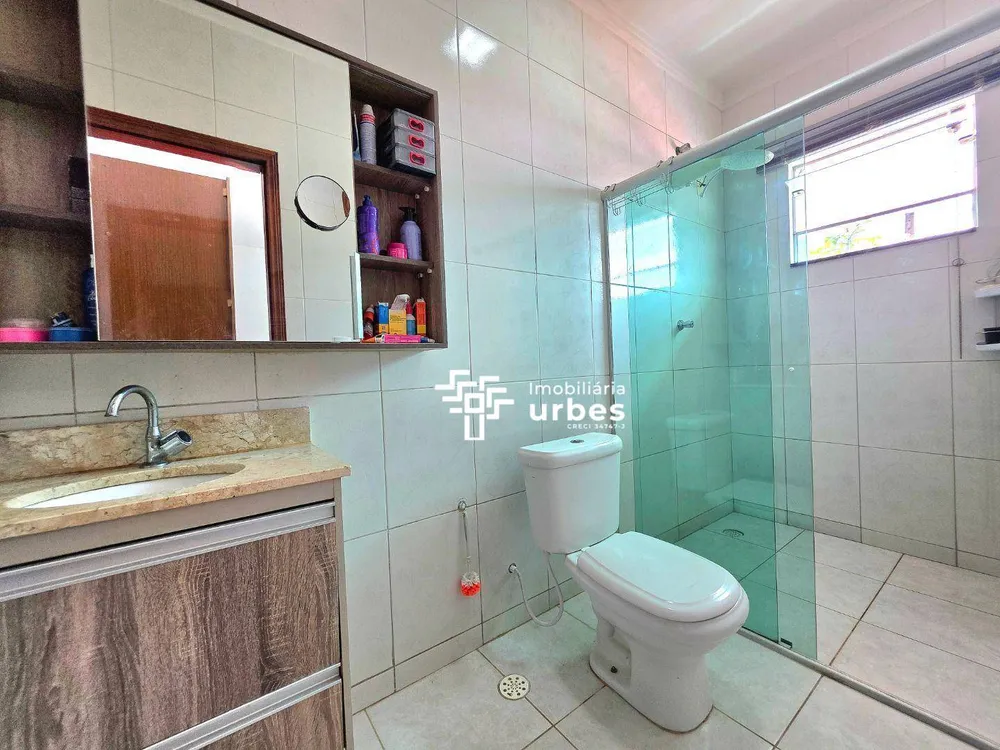 Casa, 4 quartos, 215 m² - Foto 10