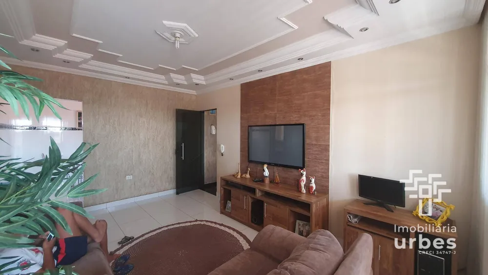 Casa, 3 quartos, 193 m² - Foto 1