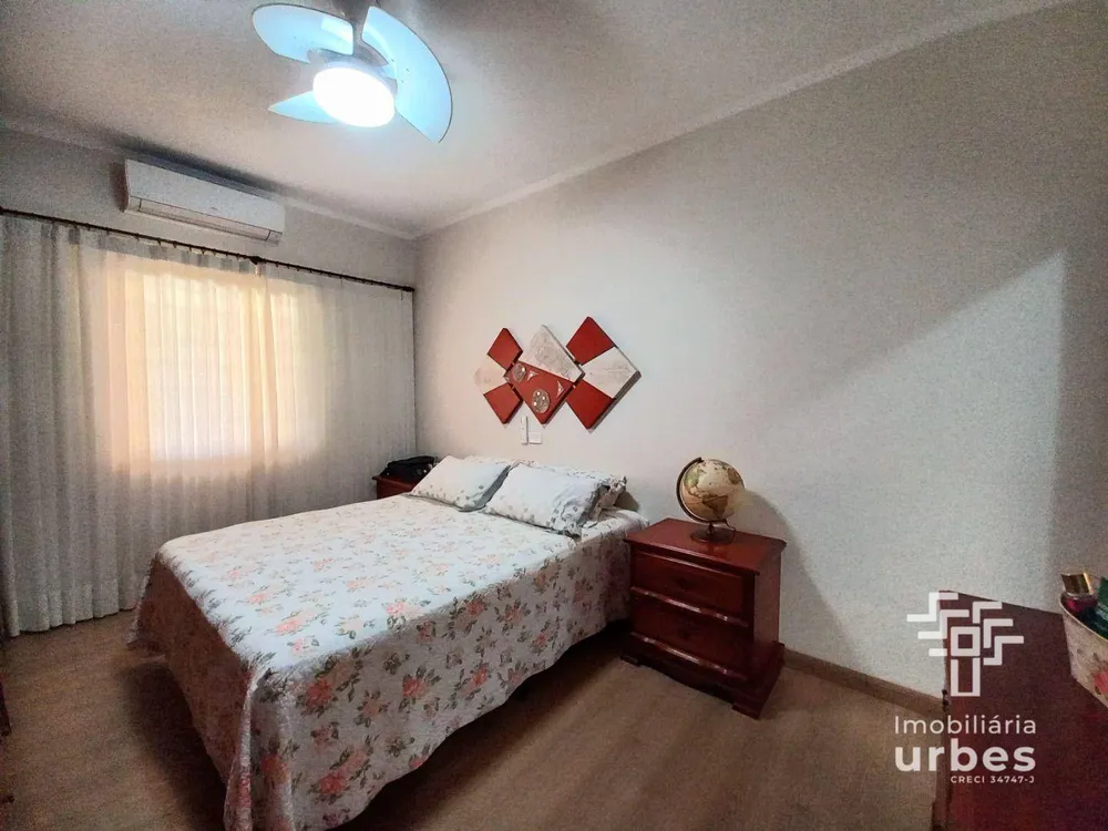 Casa, 3 quartos, 252 m² - Foto 11