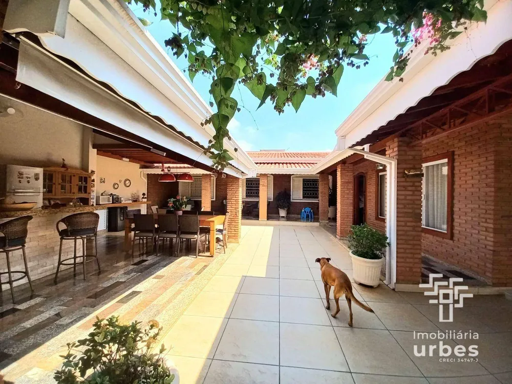 Casa, 3 quartos, 252 m² - Foto 18