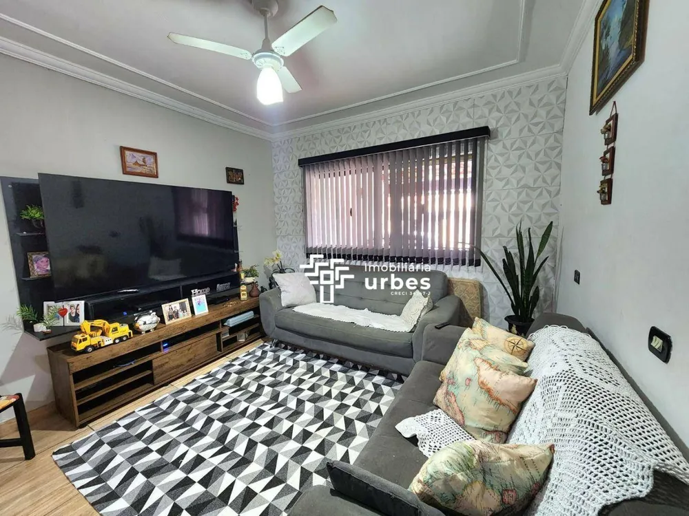 Casa, 2 quartos, 70 m² - Foto 1