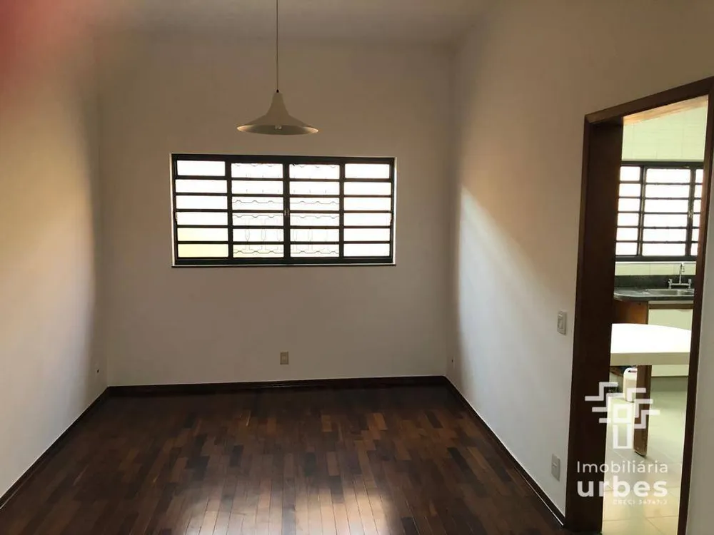 Casa, 3 quartos, 276 m² - Foto 2