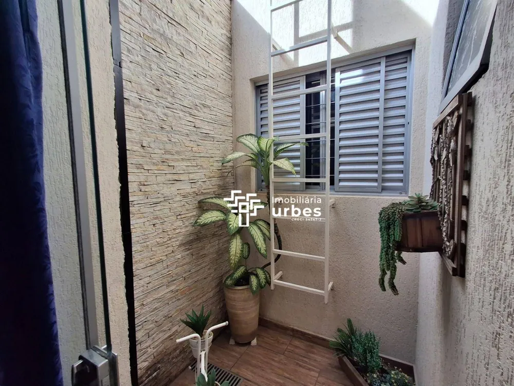 Casa, 3 quartos, 188 m² - Foto 5
