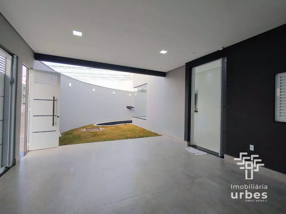 Casa à venda com 3 quartos, 160m² - Foto 3