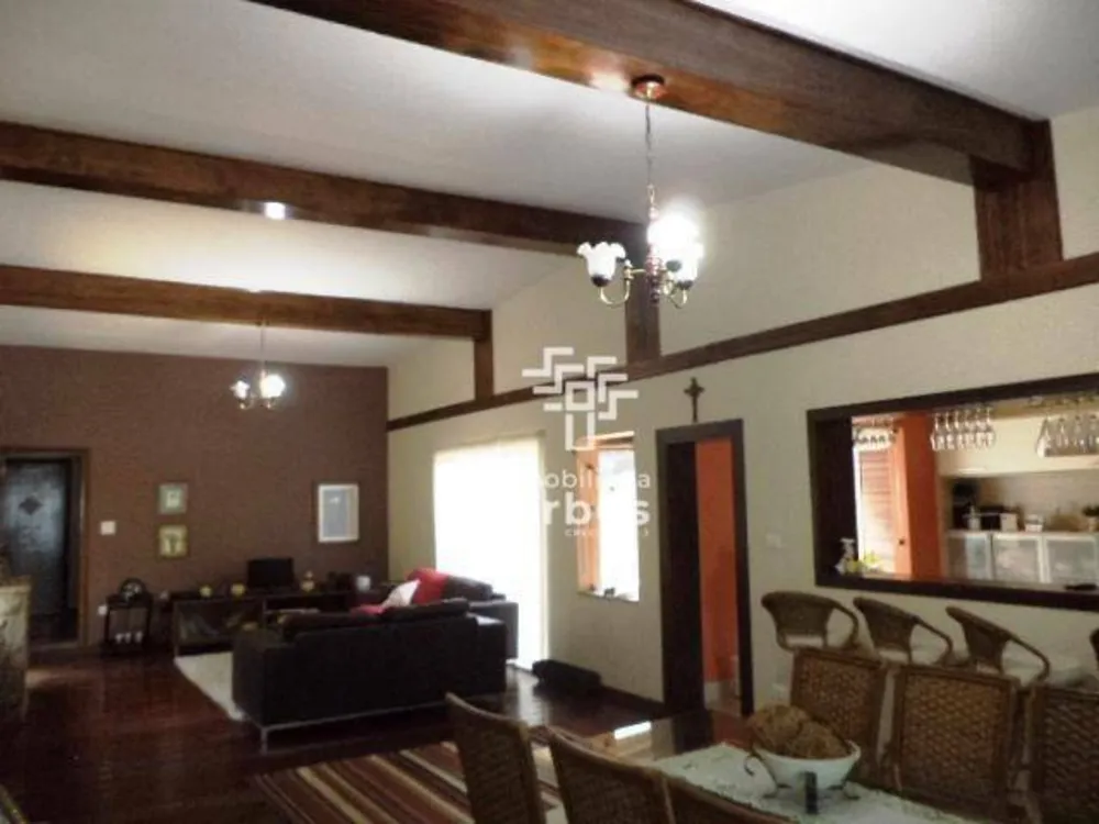 Casa, 3 quartos, 334 m² - Foto 4