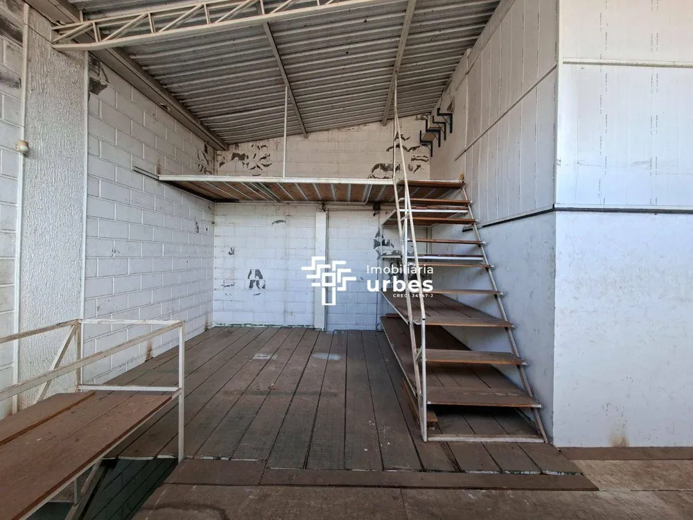 Loja-Salão, 251 m² - Foto 2