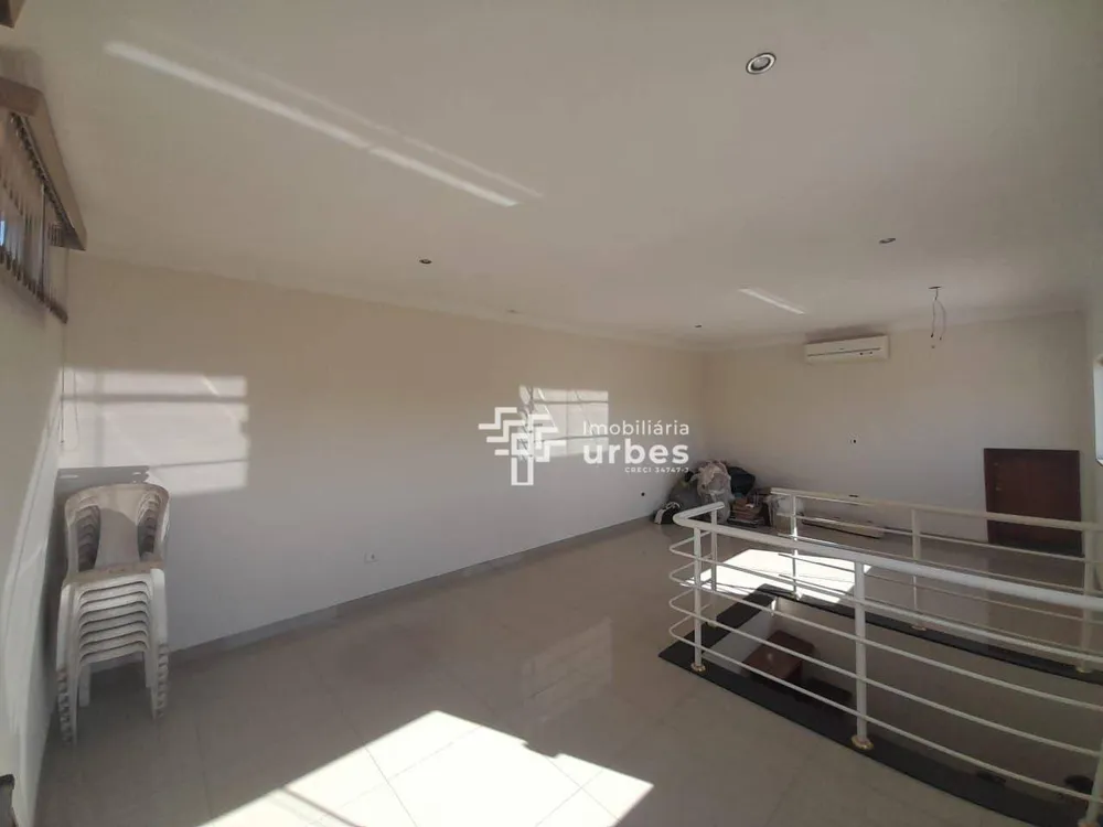 Casa, 3 quartos, 192 m² - Foto 5