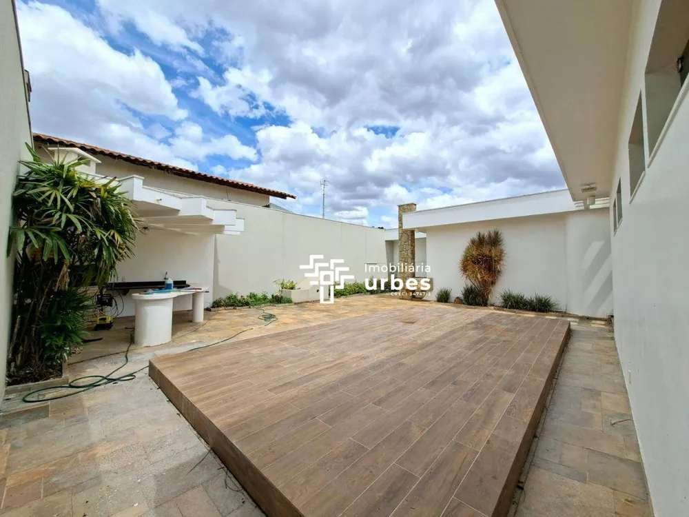 Casa, 5 quartos, 310 m² - Foto 9