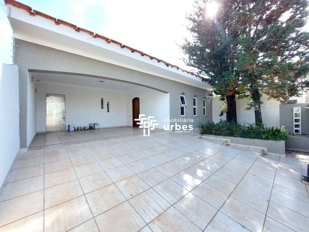 Casa, 3 quartos, 197 m² - Foto 1