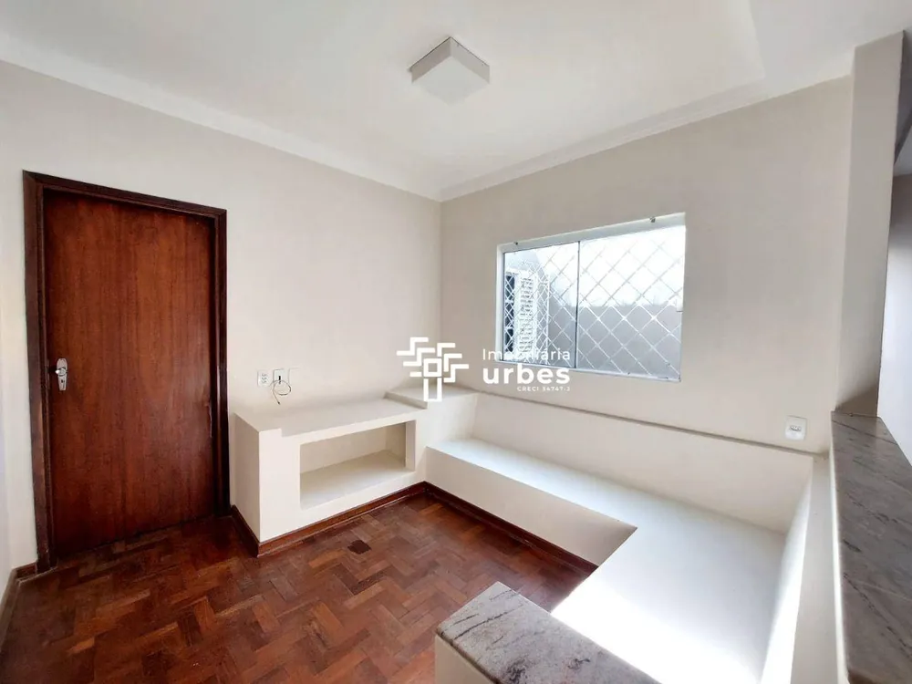 Casa, 3 quartos, 197 m² - Foto 3