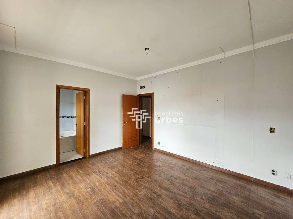 Casa, 3 quartos, 313 m² - Foto 8