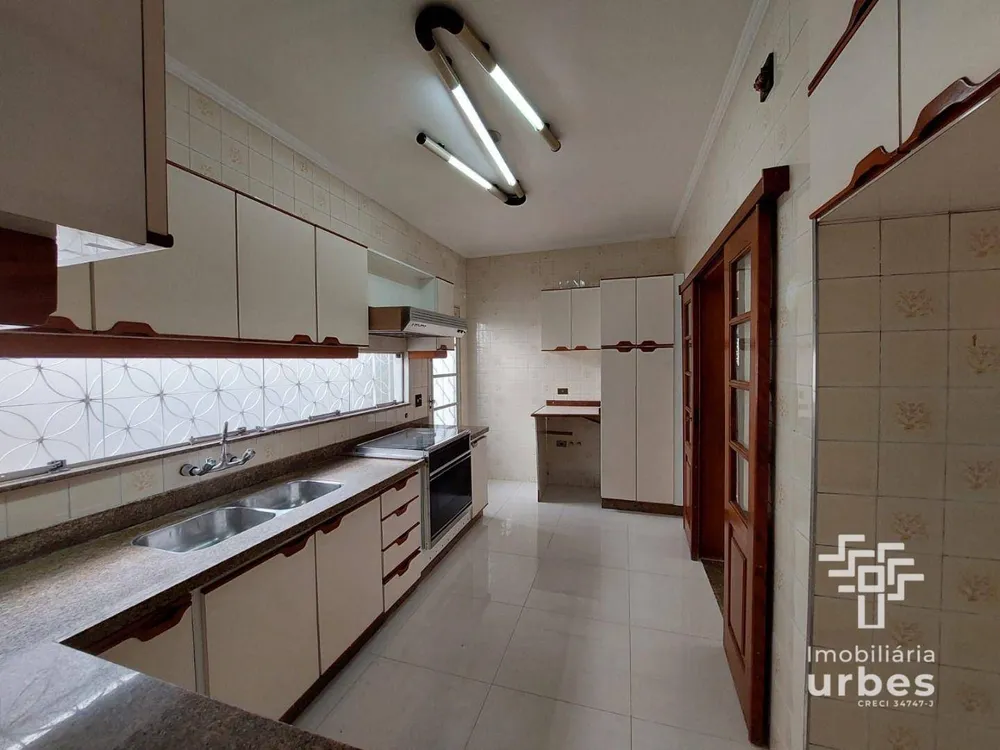 Casa, 3 quartos, 208 m² - Foto 8