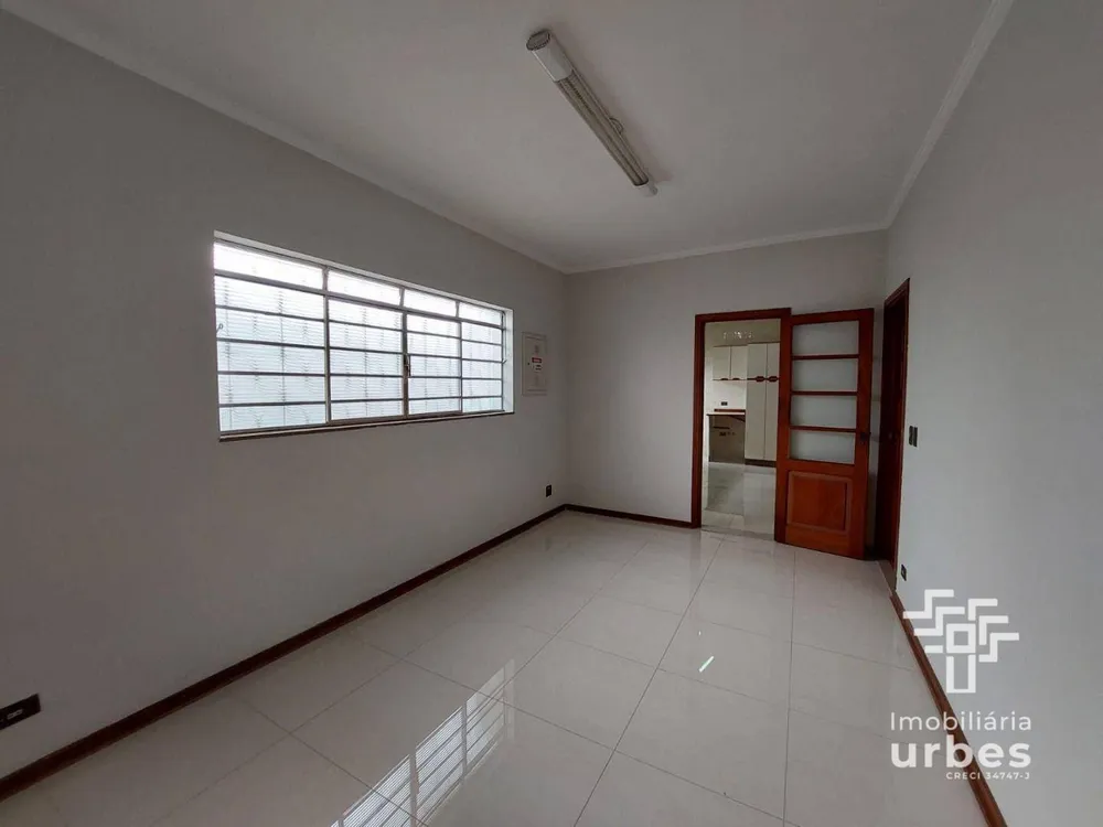 Casa, 3 quartos, 208 m² - Foto 4