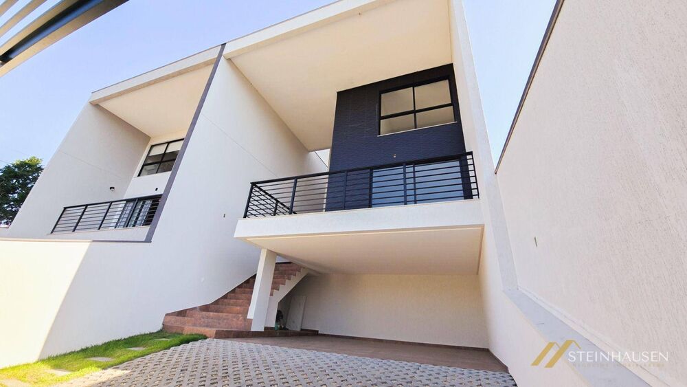 Sobrado, 3 quartos, 205 m² - Foto 1