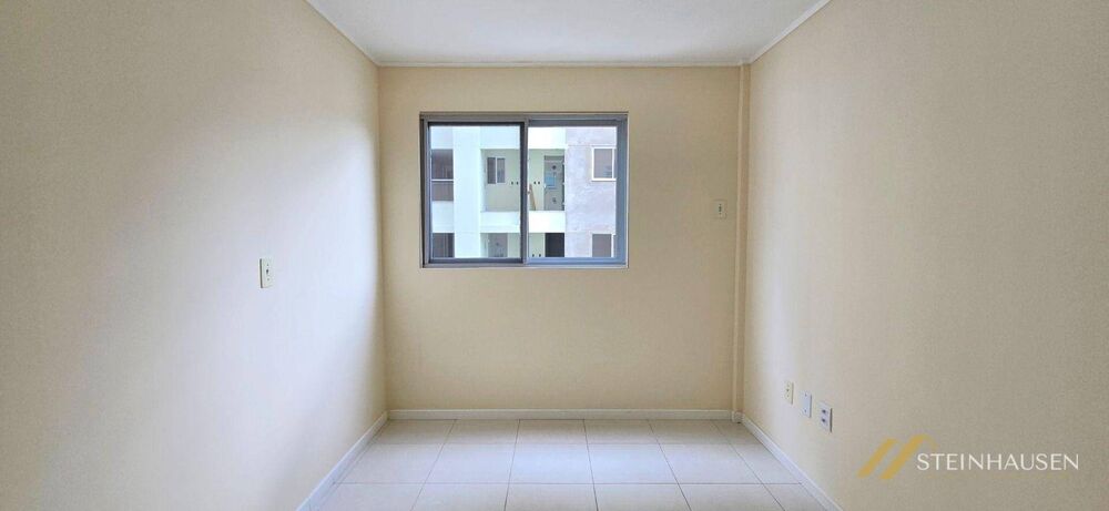 Apartamento para alugar com 2 quartos, 73m² - Foto 7