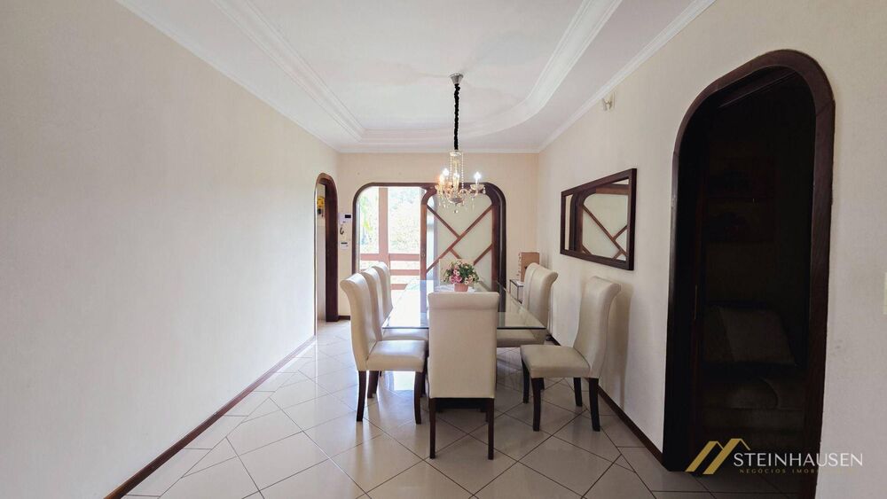 Casa à venda com 5 quartos, 3485m² - Foto 8